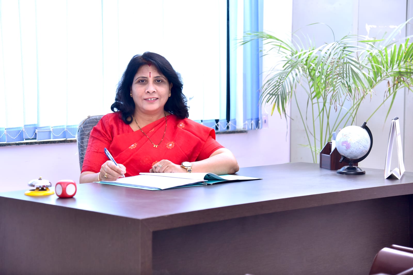 Mrs Anuradha Lonare